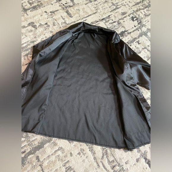 Feather Cuff/Silky Black Button up Womens Medium - Picture 6 of 7